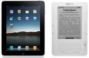 iPad vs Kindle (image: crunchgear.com)