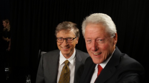 Gates-Clinton-selfie